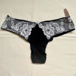 🌸 Victoria’s Secret Body by Victoria Vintage Lace Cheeky Panty Black